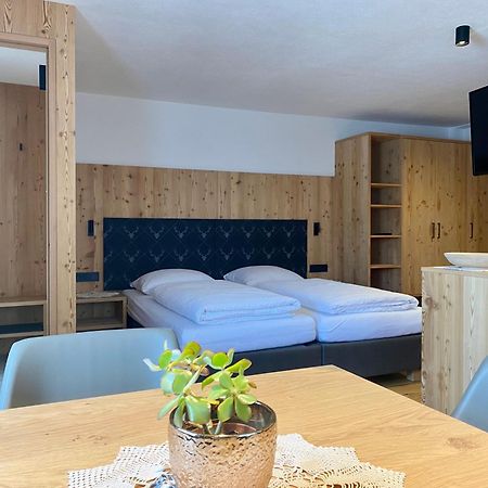 Ciasa La Roesa Apartment Бадия Екстериор снимка