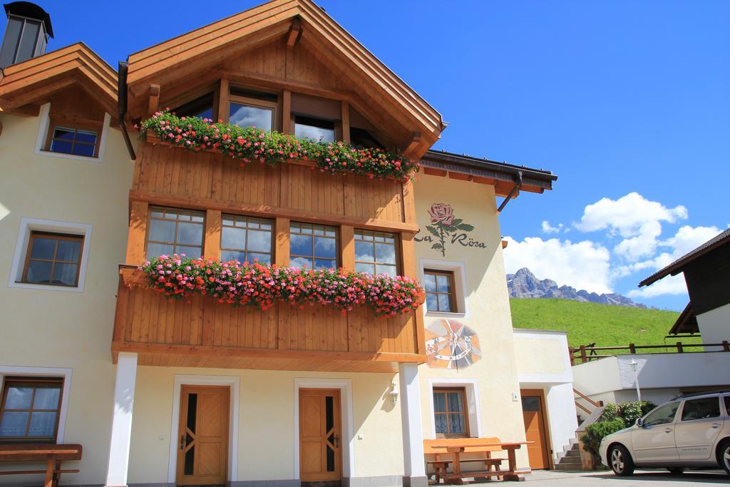 Ciasa La Roesa Apartment Бадия Екстериор снимка